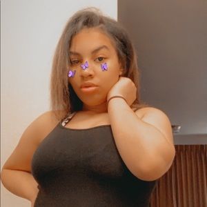 Meet your Posher, Liala